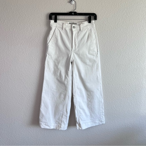 Everlane Women’s Cropped Wide Leg Short Jeans - Picture 2 of 16